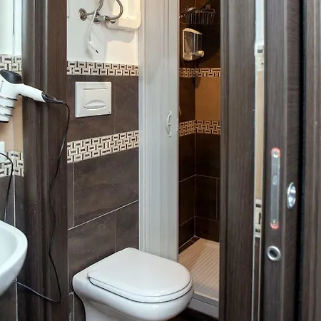 Ai Teatri Apartment *